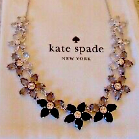 New Kate Spade bed of roses necklace - Picture 8 of 10